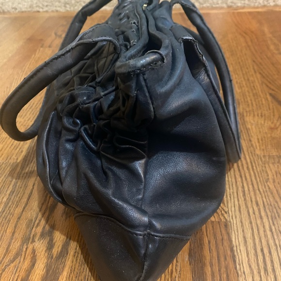 Fortuna Valentino black slouchy purse - Picture 6 of 6